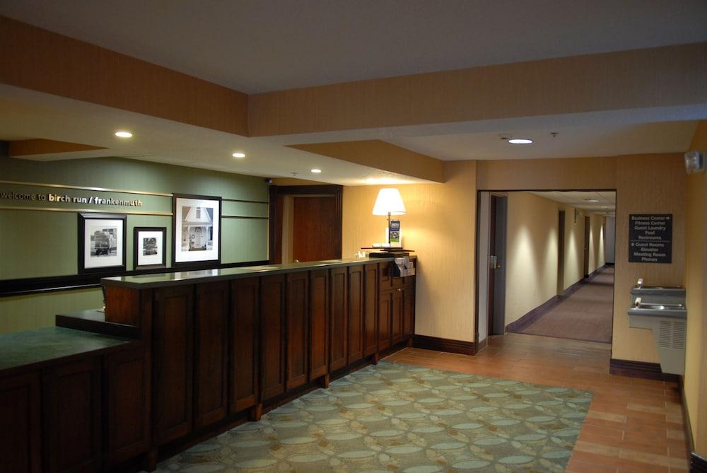 Hampton Inn Birch Run Εξωτερικό φωτογραφία