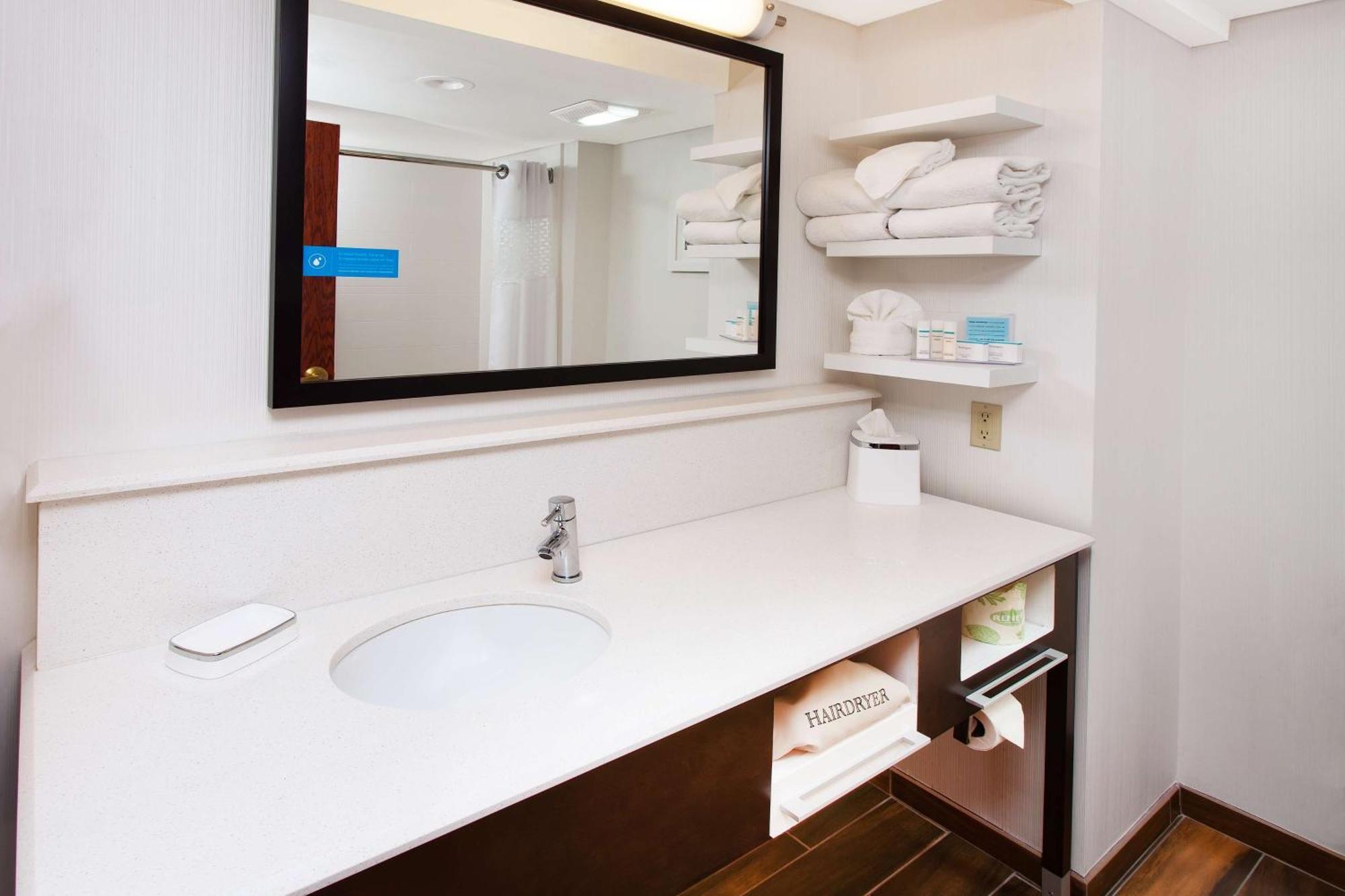 Hampton Inn Birch Run Εξωτερικό φωτογραφία